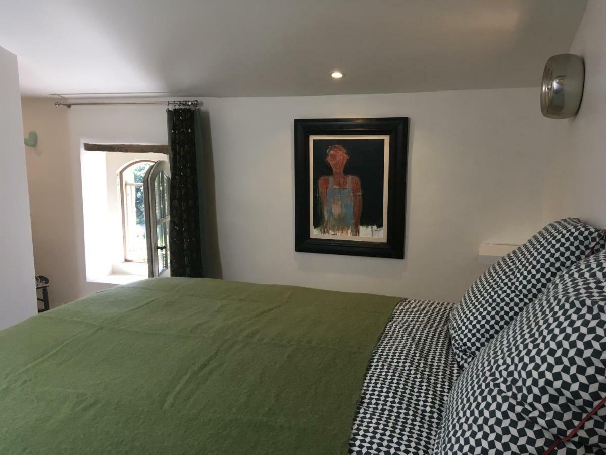 גורדס La Calade, Maison De Village מראה חיצוני תמונה